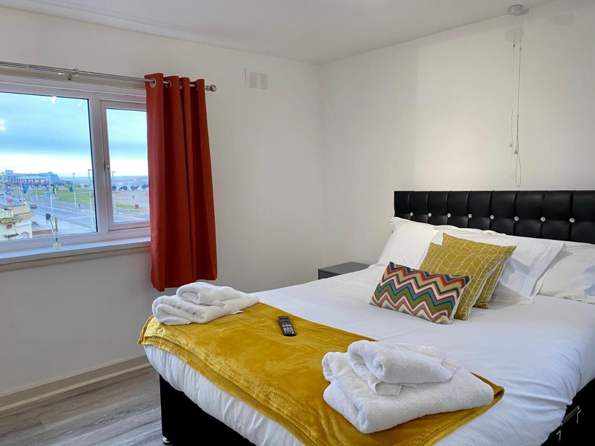 Kennedy House By Blackpool Service Apartments エクステリア 写真