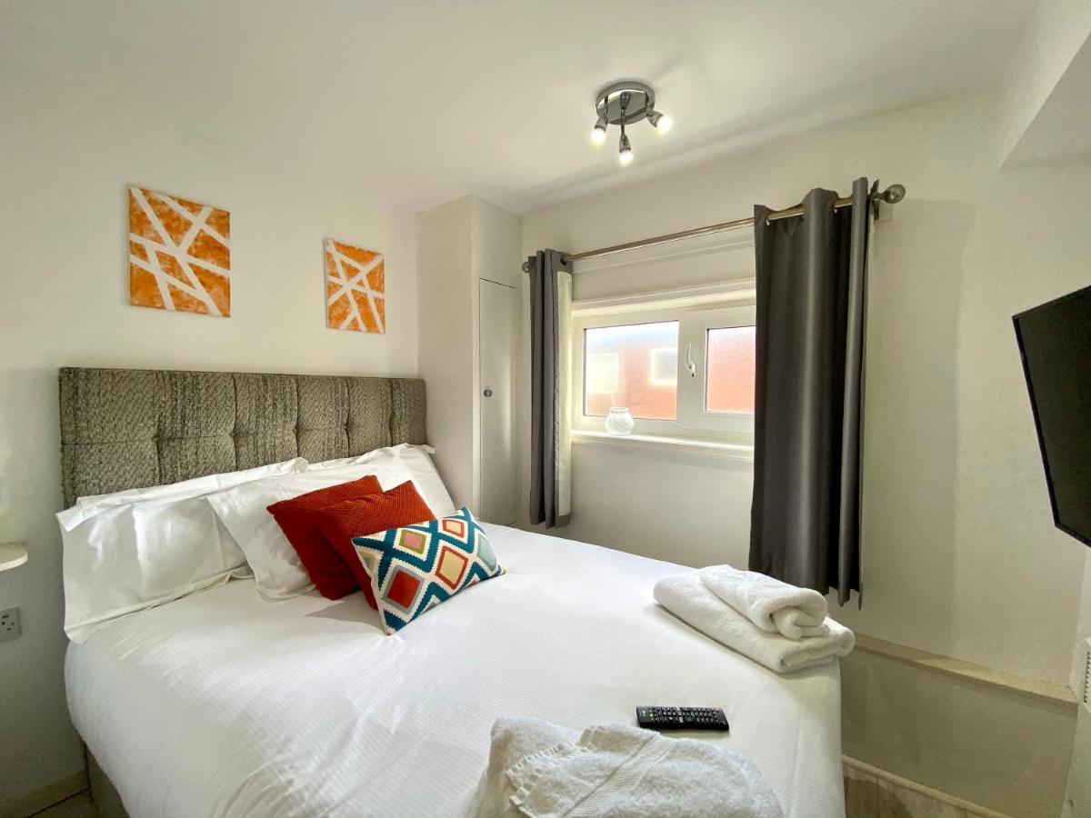 Kennedy House By Blackpool Service Apartments エクステリア 写真