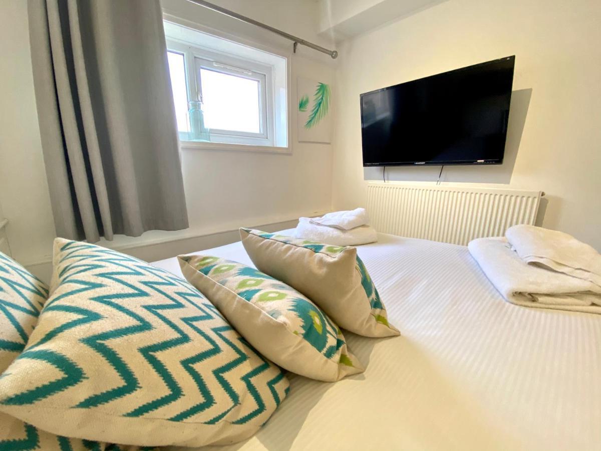 Kennedy House By Blackpool Service Apartments エクステリア 写真