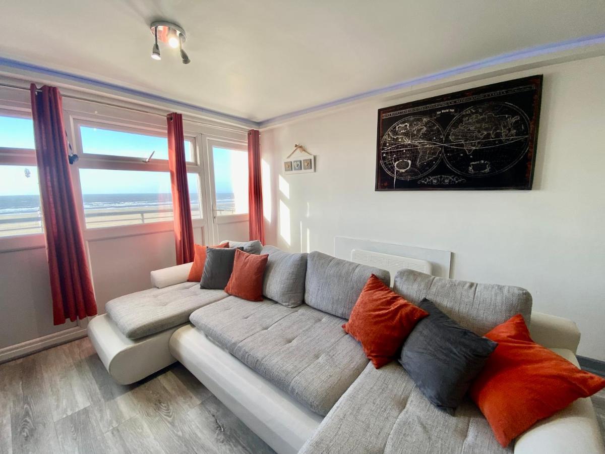 Kennedy House By Blackpool Service Apartments エクステリア 写真