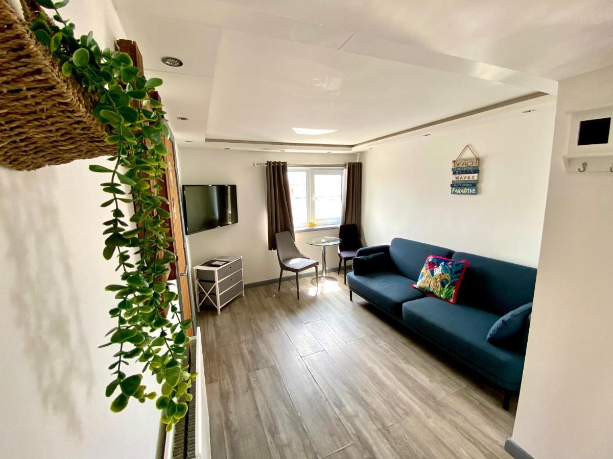 Kennedy House By Blackpool Service Apartments エクステリア 写真