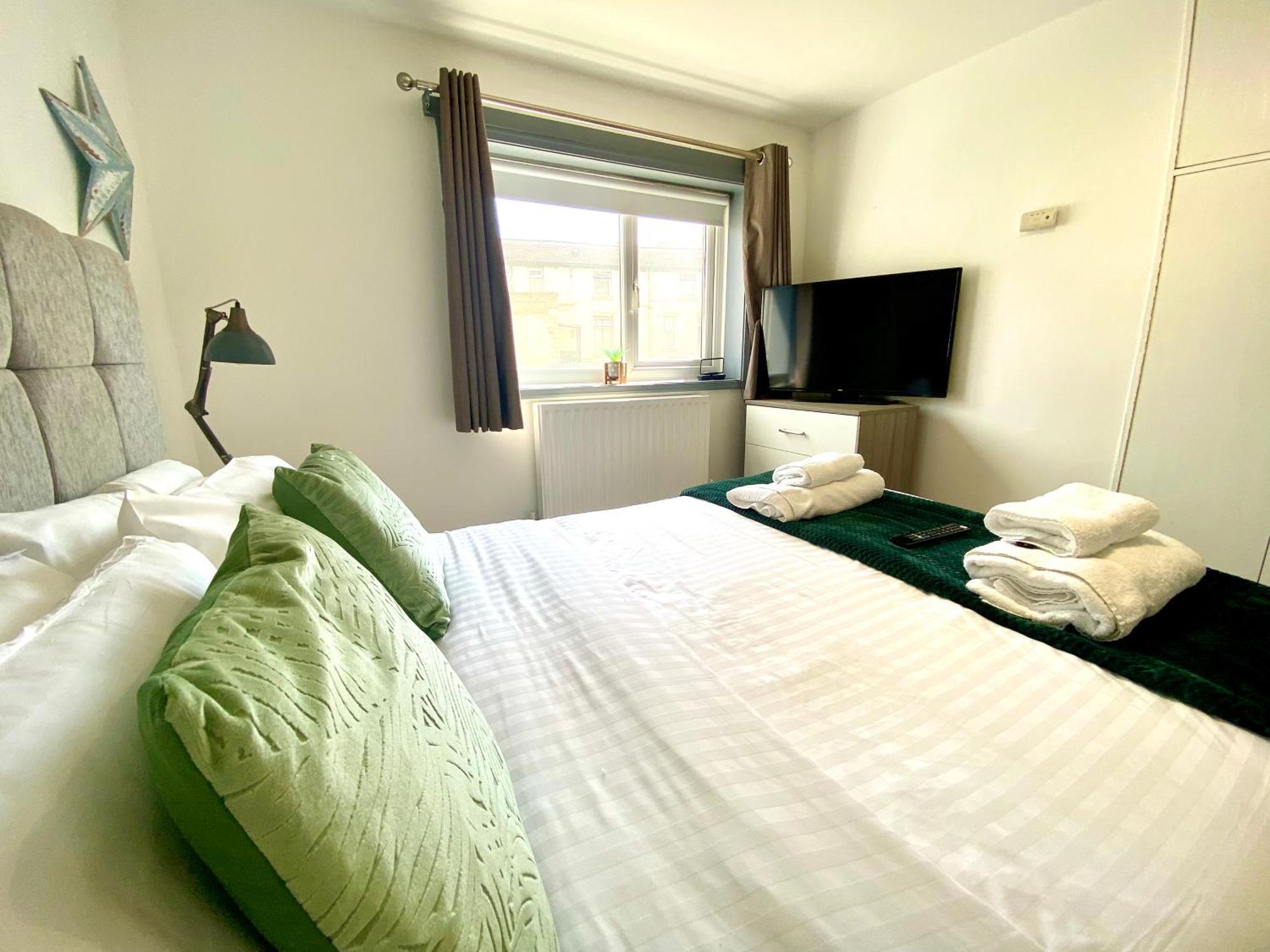 Kennedy House By Blackpool Service Apartments エクステリア 写真